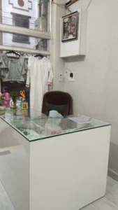 A One Designer Boutique 3