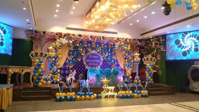Play Party Decor Banner