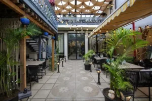 Courtyard Revibe 6