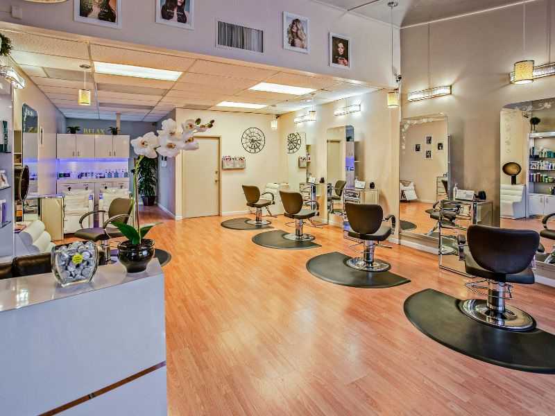 salons in Dwarka